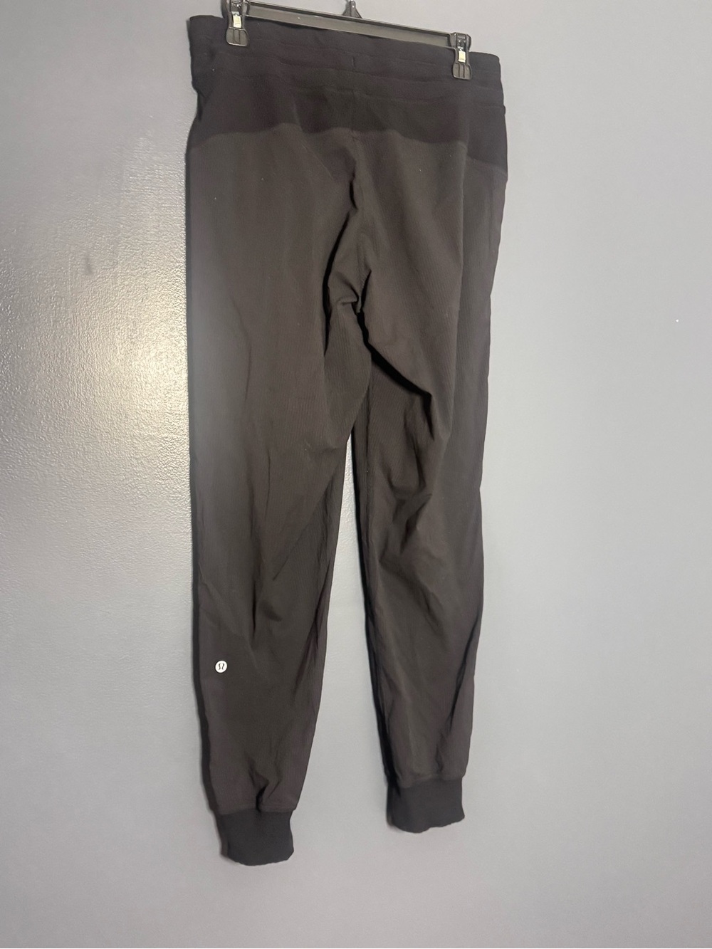 Lululemon Black Dance Studio Mid Rise long Jogger Running Pants Woman’s Size 8